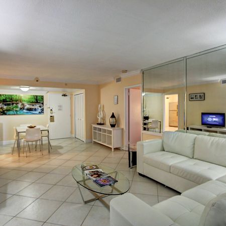 Private Apartments By Vacations On Miami Beach Extérieur photo