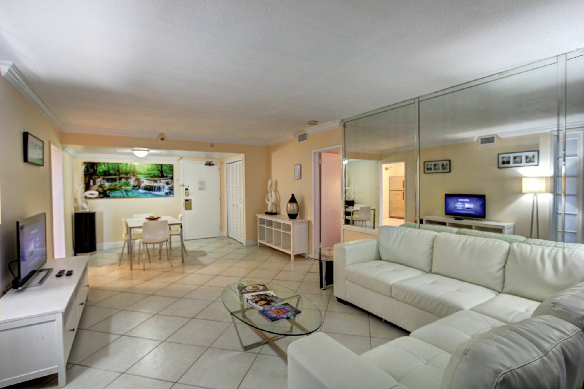 Private Apartments By Vacations On Miami Beach Extérieur photo