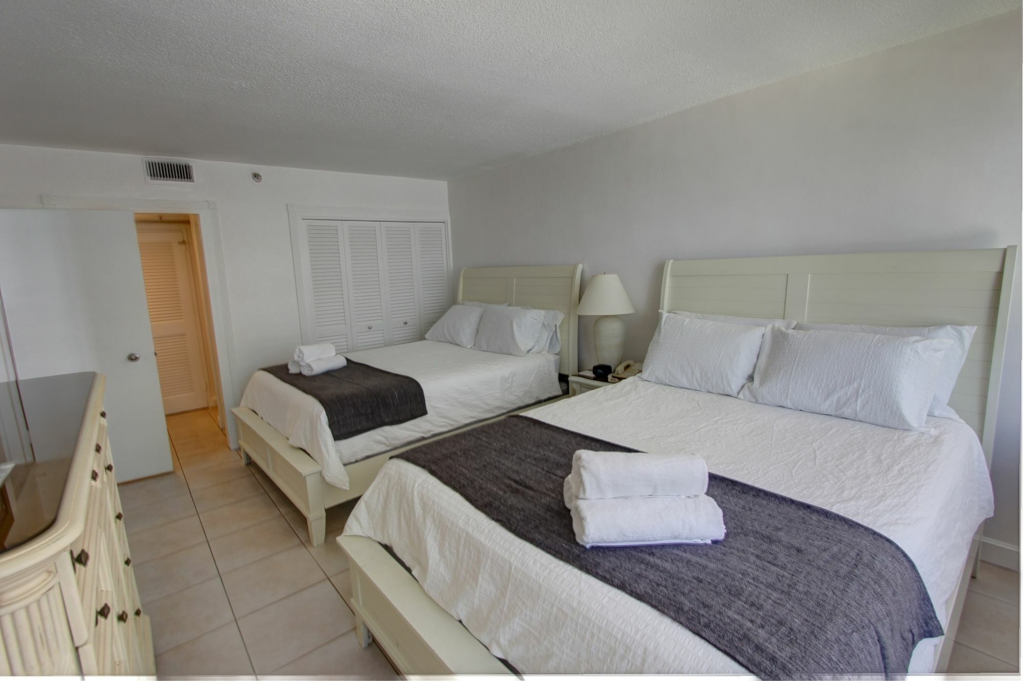Private Apartments By Vacations On Miami Beach Extérieur photo